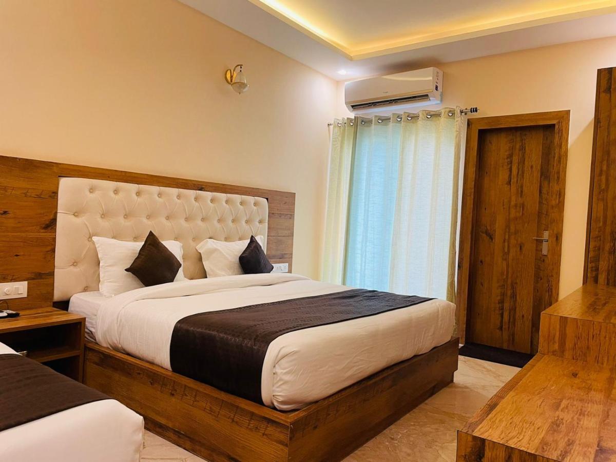 Super Townhouse Oak Tapovan Formerly Hotel Jk Heaven Rishikesh Ngoại thất bức ảnh