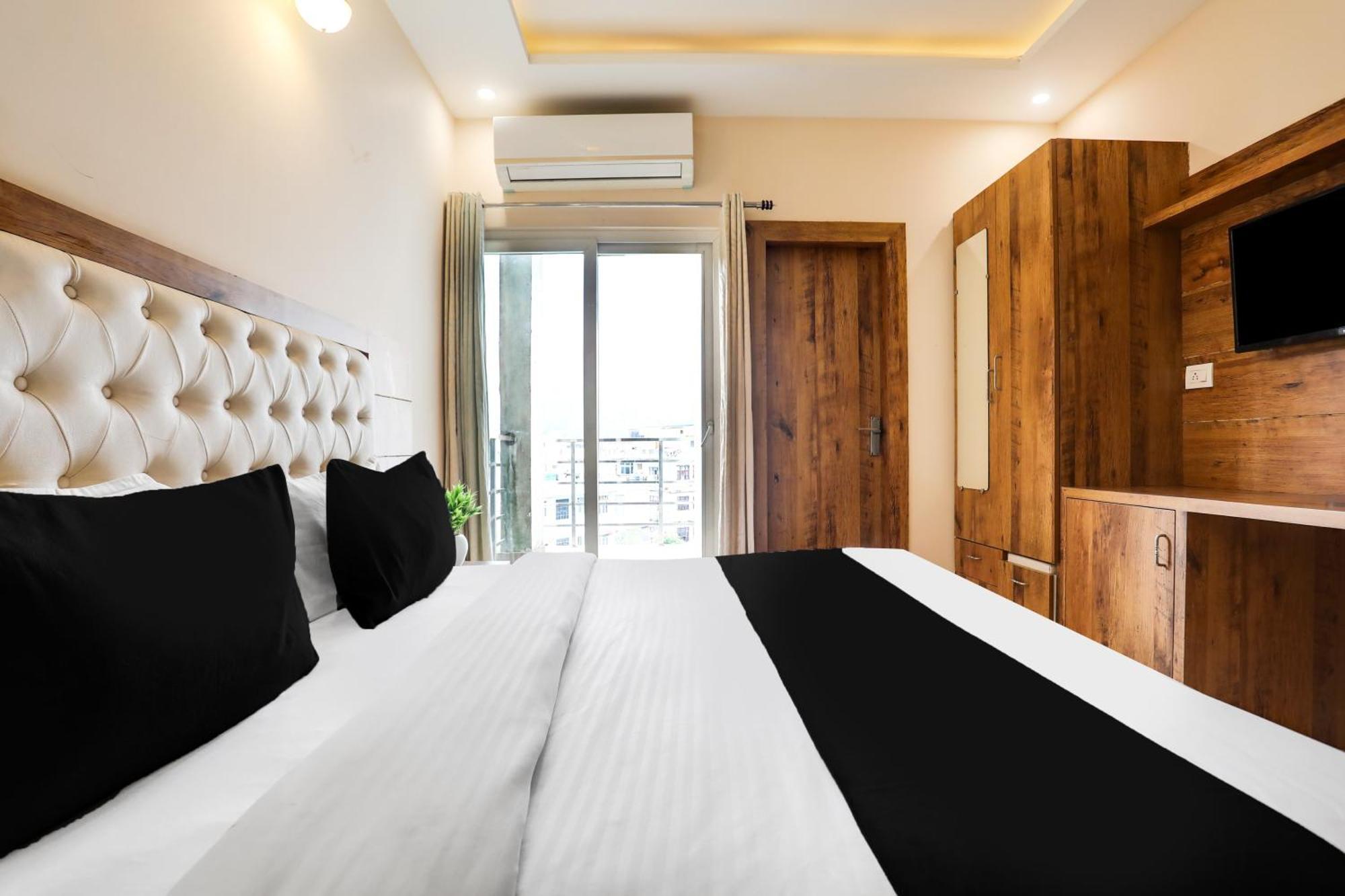 Super Townhouse Oak Tapovan Formerly Hotel Jk Heaven Rishikesh Ngoại thất bức ảnh